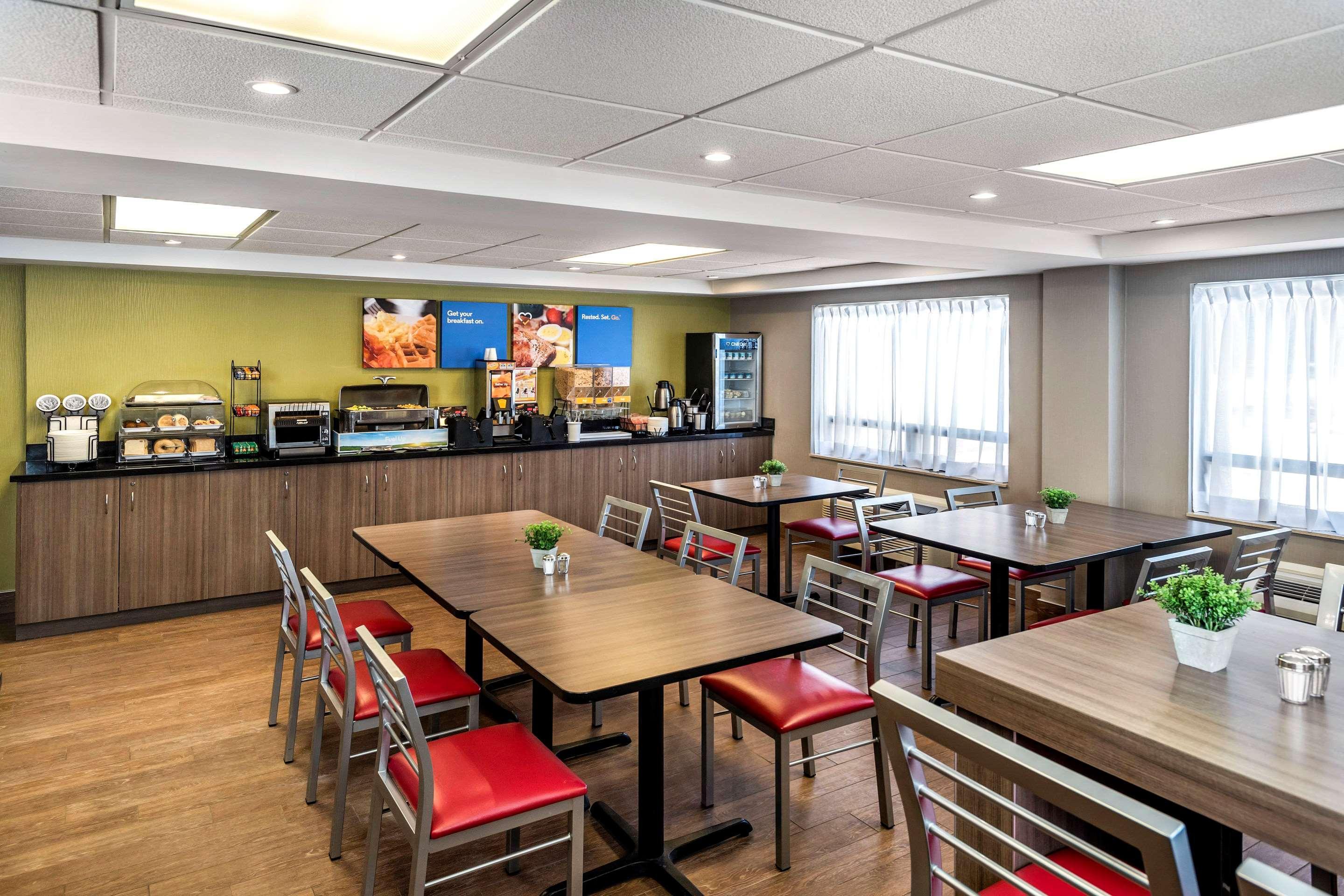 Comfort Inn Saskatoon Luaran gambar